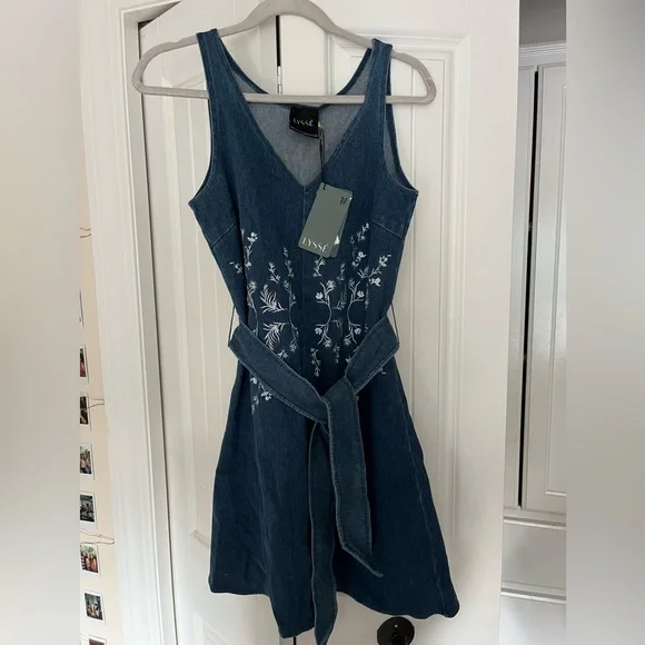 Lysse | Dresses | Lyse Denim Embroidered Dress Size Xs | Poshmark